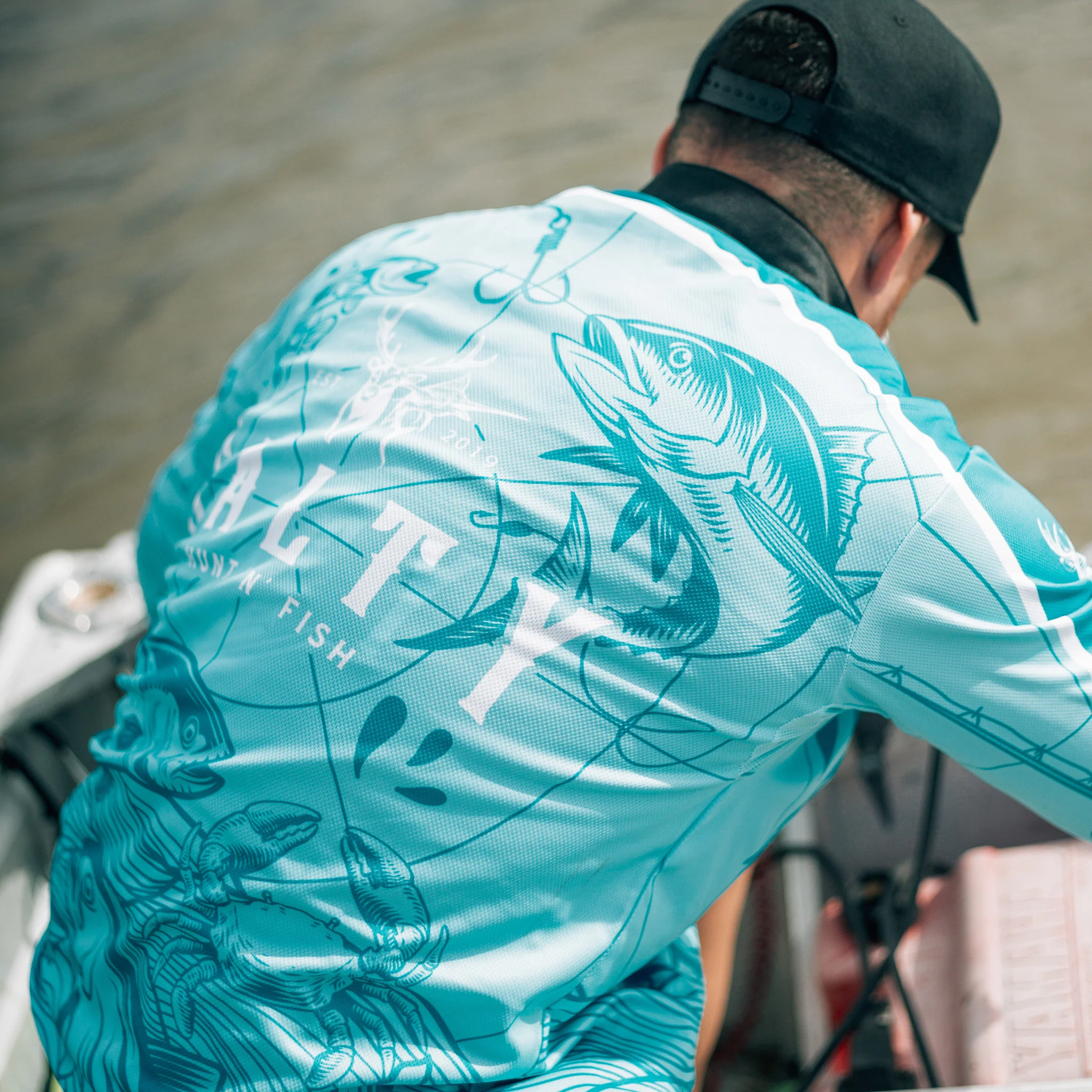 Dusk Till Dawn fishing shirt - Image 4